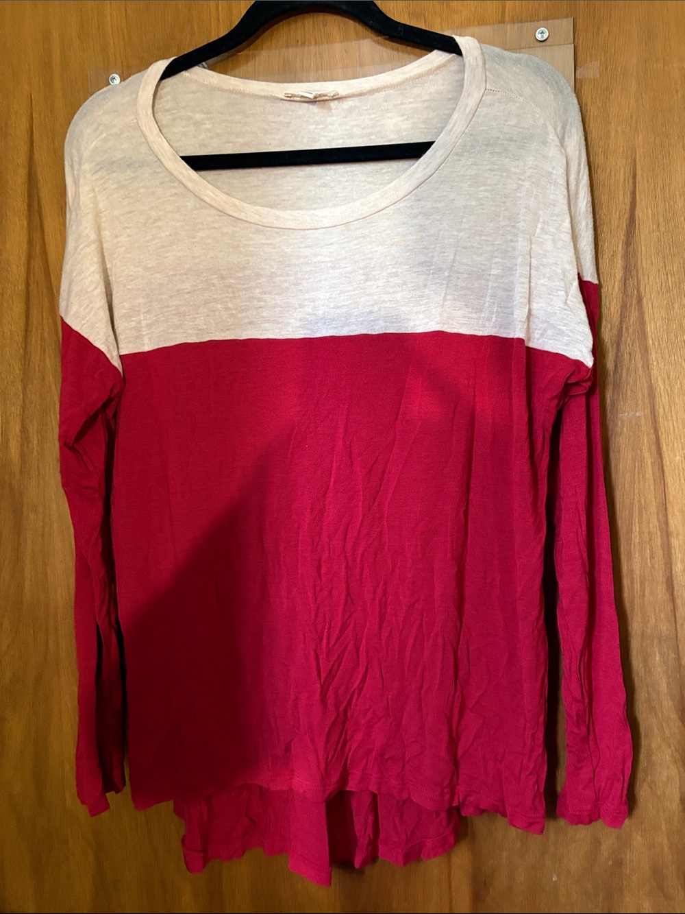Zenana Outfitters Two-Tone Cream and Red Women's Long-Sleeve Top
